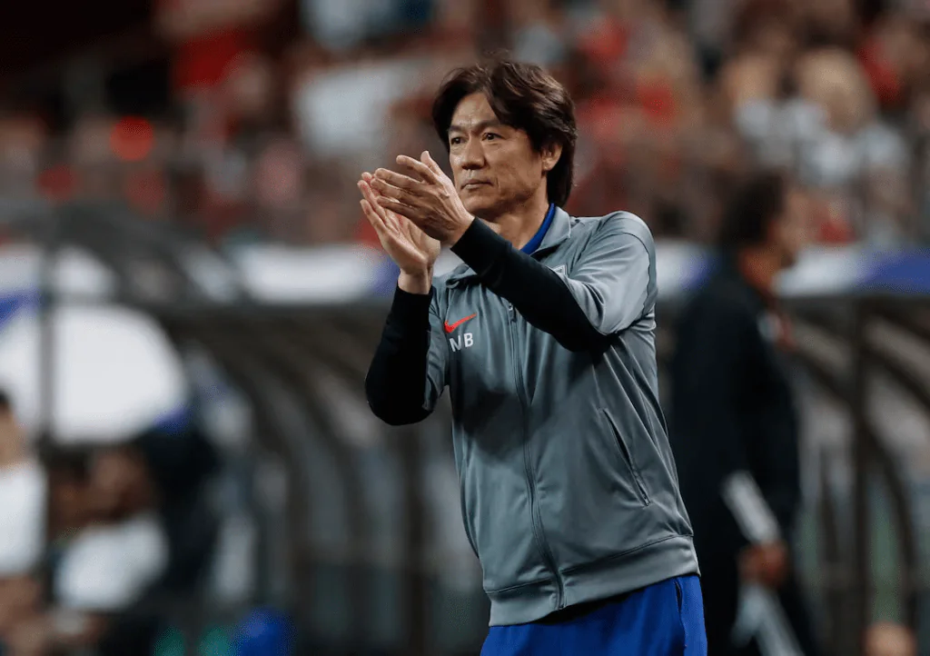 South Korea coach Hong Myung-bo during AFC Qualifiers match