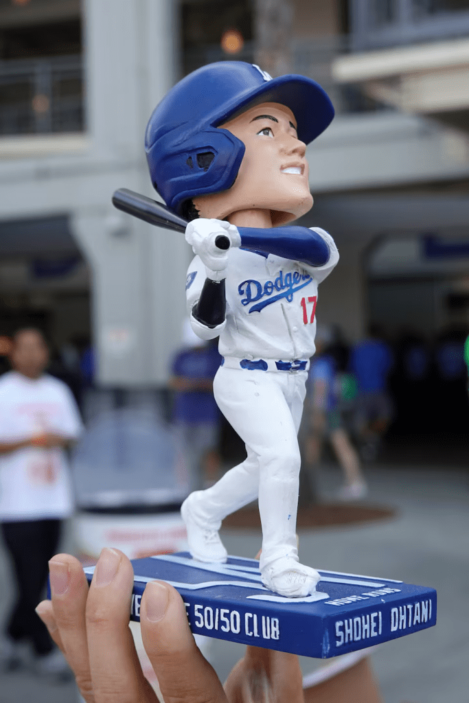 Shohei Ohtani pitching against Cincinnati Reds at Dodger Stadium
