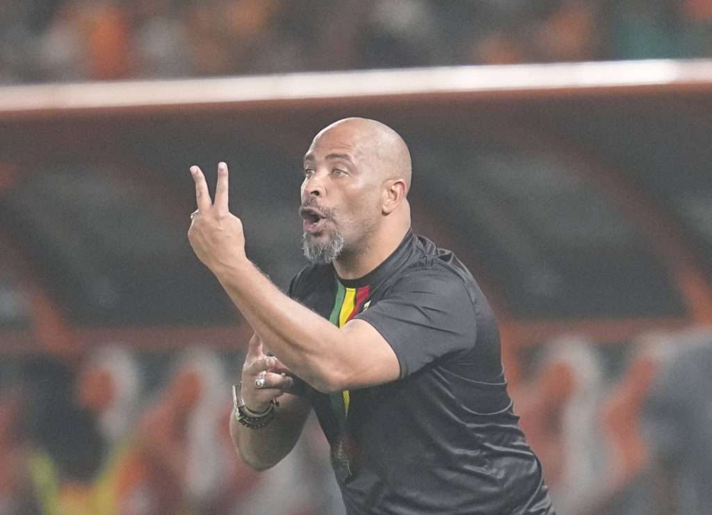 Eric Chelle and Hugo Broos clash during South Africa vs Nigeria World Cup qualifier
