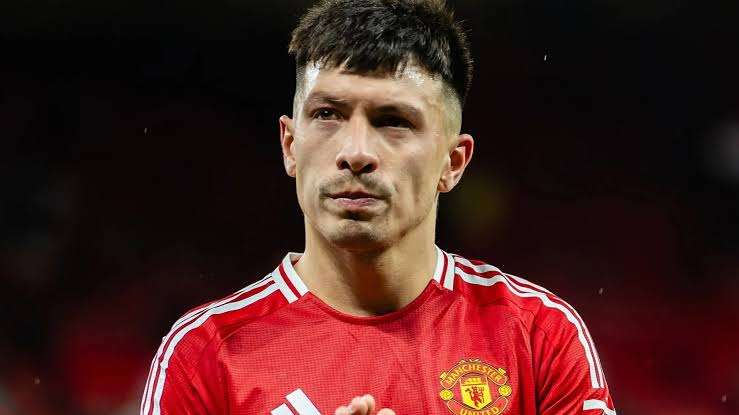 Lisandro Martínez Recovery Going Well, Expected to Return by End of October