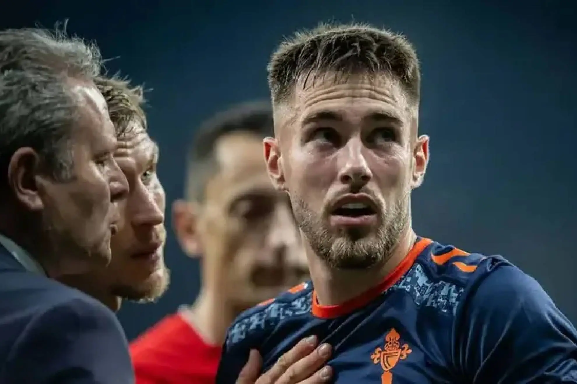 Óscar Mingueza encara su recta final como céltico