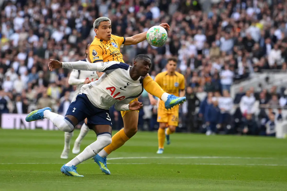 Tottenham vs Brighton LIVE: Seagulls suffer early injury blow as Diego Gomez subbed off