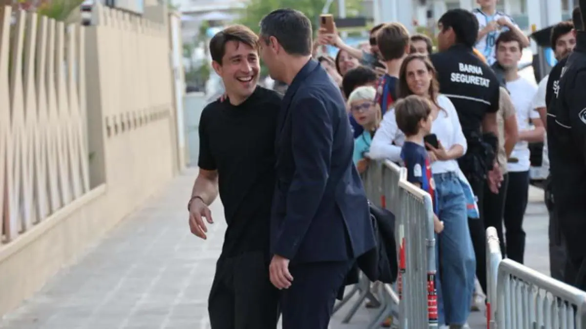 Deco: “Es casi imposible sustituir a Lewandowski, pero ahora toca tomar decisiones”