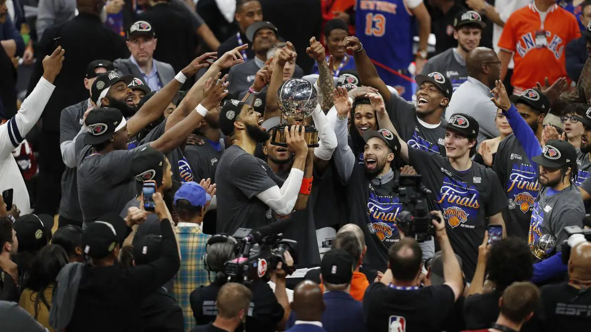 Histórico: los Knicks echan a los Cavs y se meten en sus primeras Finales NBA desde 1999