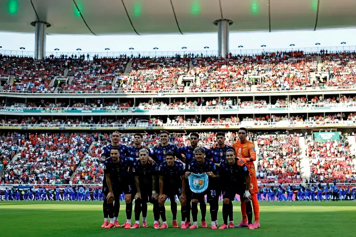 Uruguay president confirms former Manchester United star as new manager