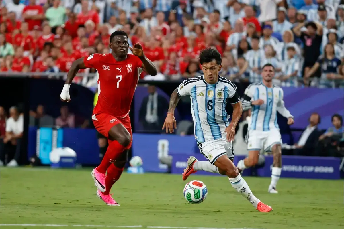 Argentina media react to Lisandro Martinez display against Switzerland
